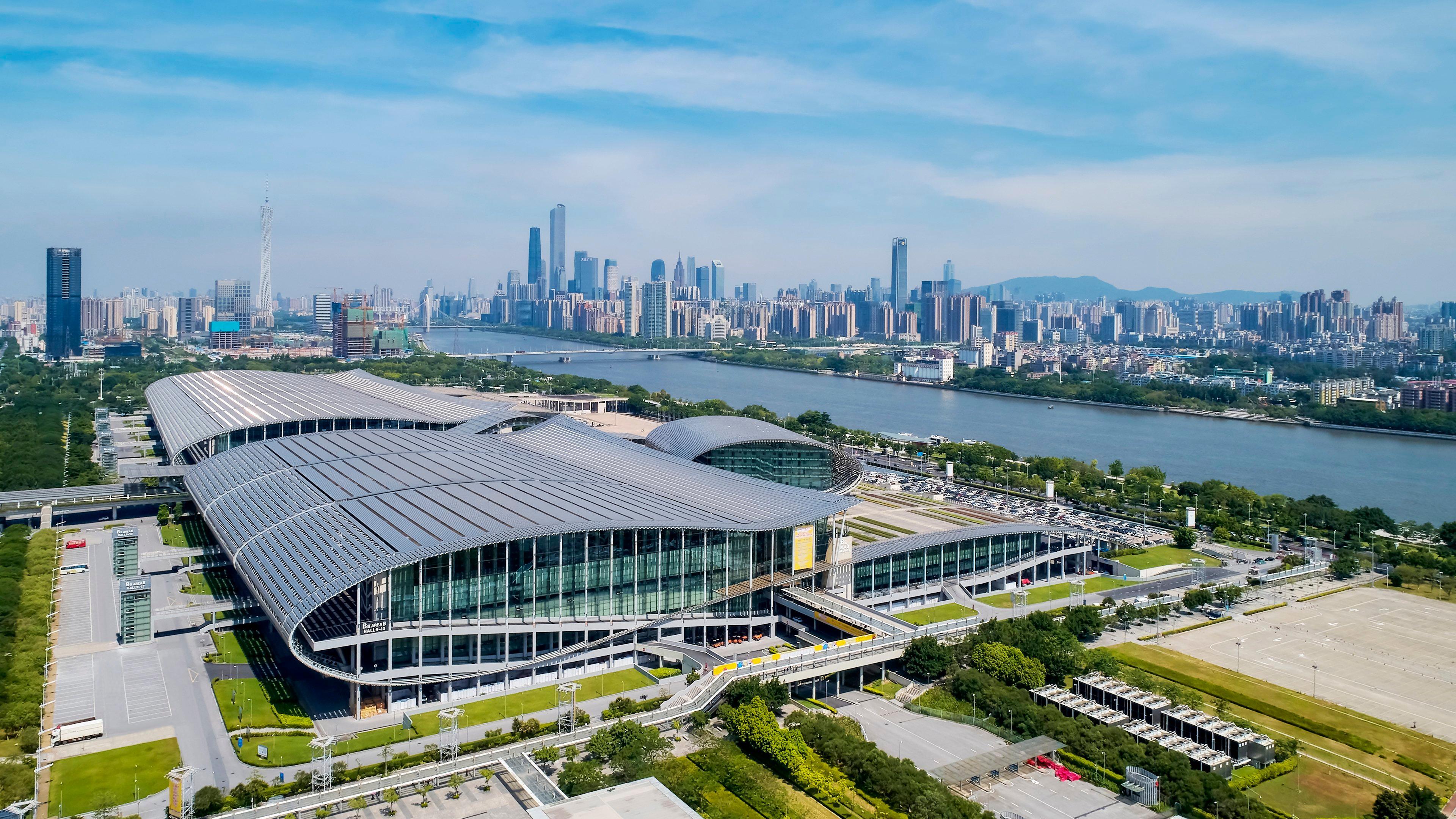 Intercontinental Guangzhou Exhibition Center, An Ihg Hotel - Free Canton Fair Shuttle Bus And Registration Counter ภายนอก รูปภาพ